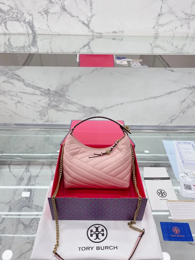 Tory Burch Handbags Logo Canvas Tote Bag product detail image 12