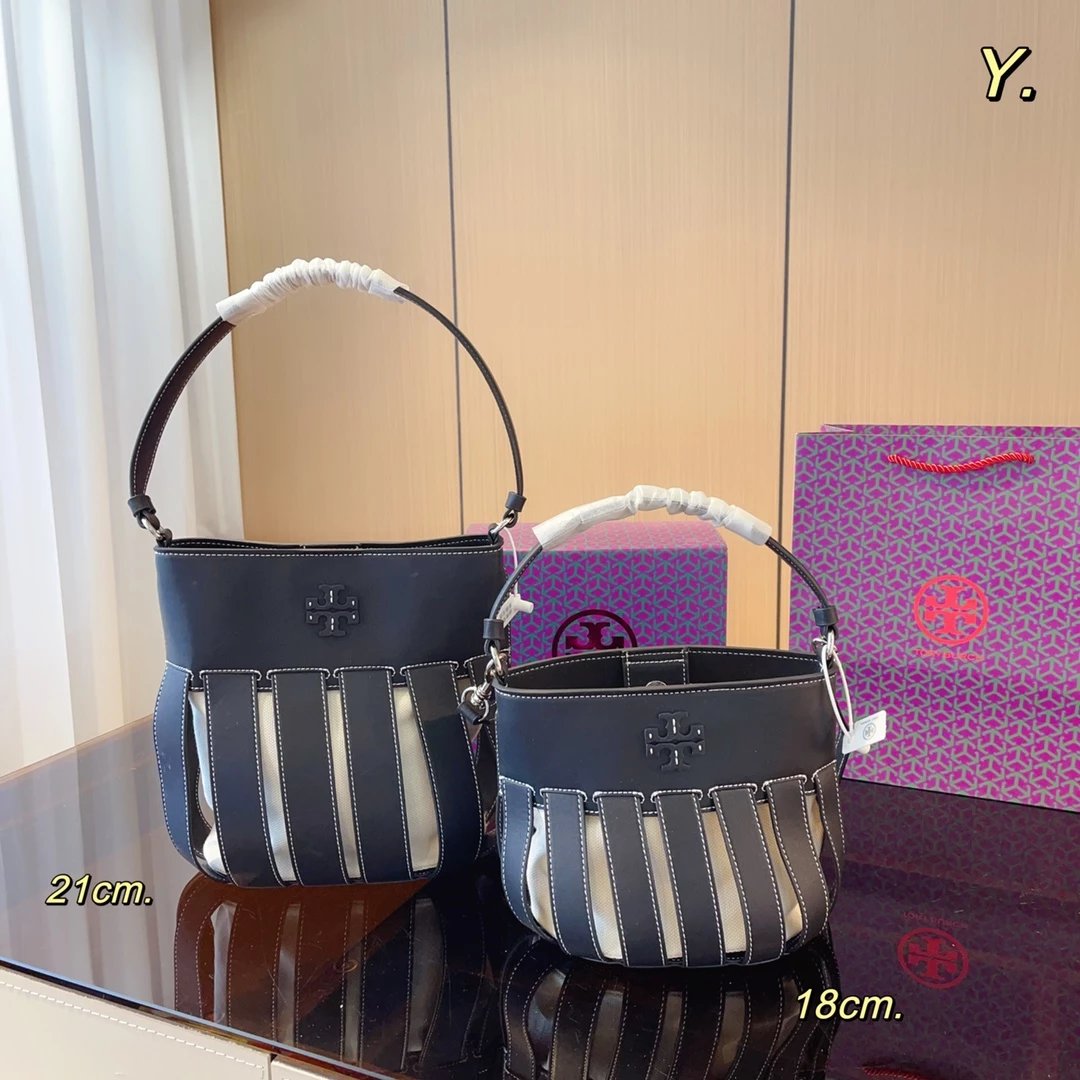 Givenchy Mini Saddle Bag Black Leather with Silver Chain Strap Crossbody Bags - 2