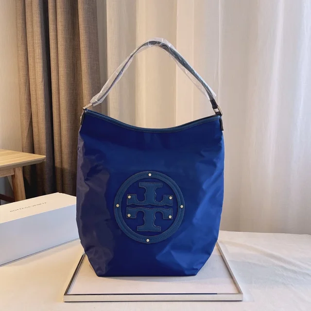 Tory Burch Handbags Logo Canvas Tote Bag product detail image 5