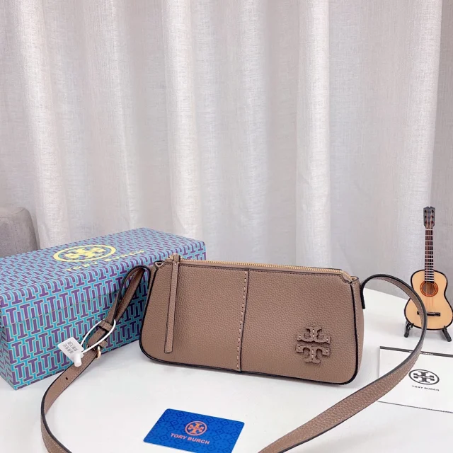 Tory Burch Shoulder Bags Logo Bag product detail image 12
