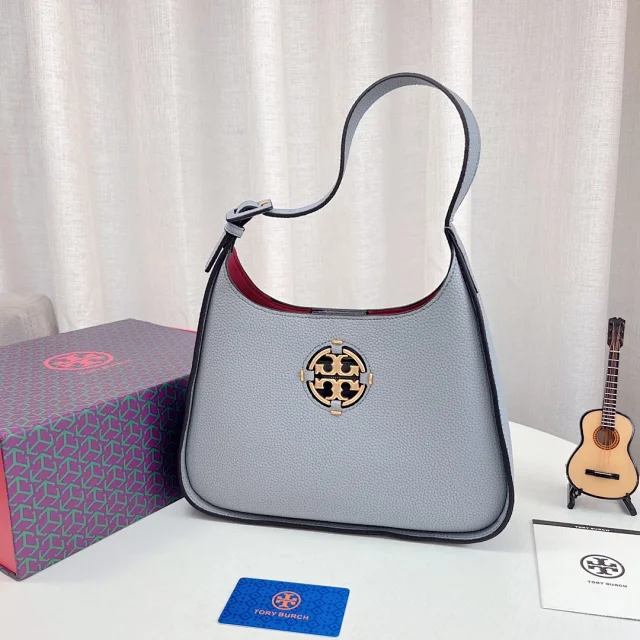 Tory Burch Shoulder Bags Pebbled Leather Bag with Double T Logo product detail image 1