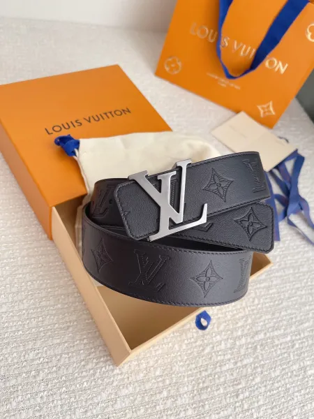Louis Vuitton Monogram Reversible Belt with LV Buckle and Bold Lettering Brown Leather Belt - 6