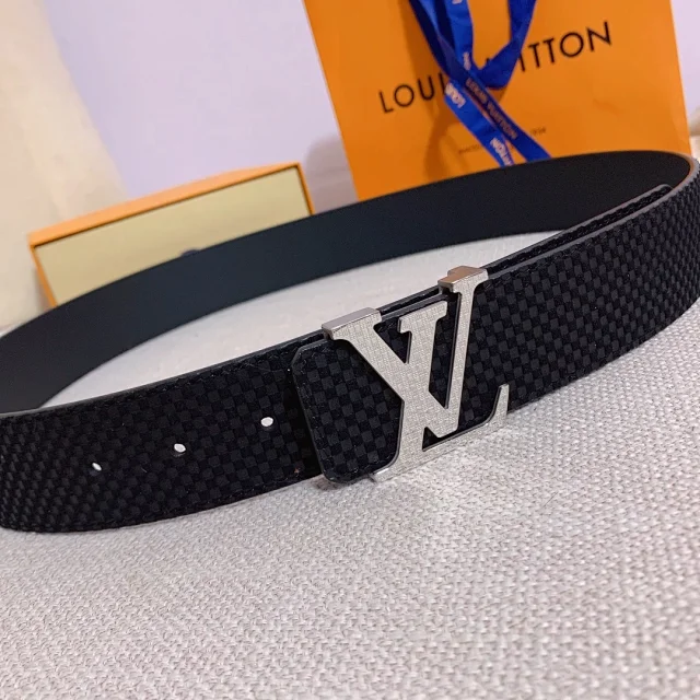 Louis Vuitton Belts LV Buckle Belt product detail image 8