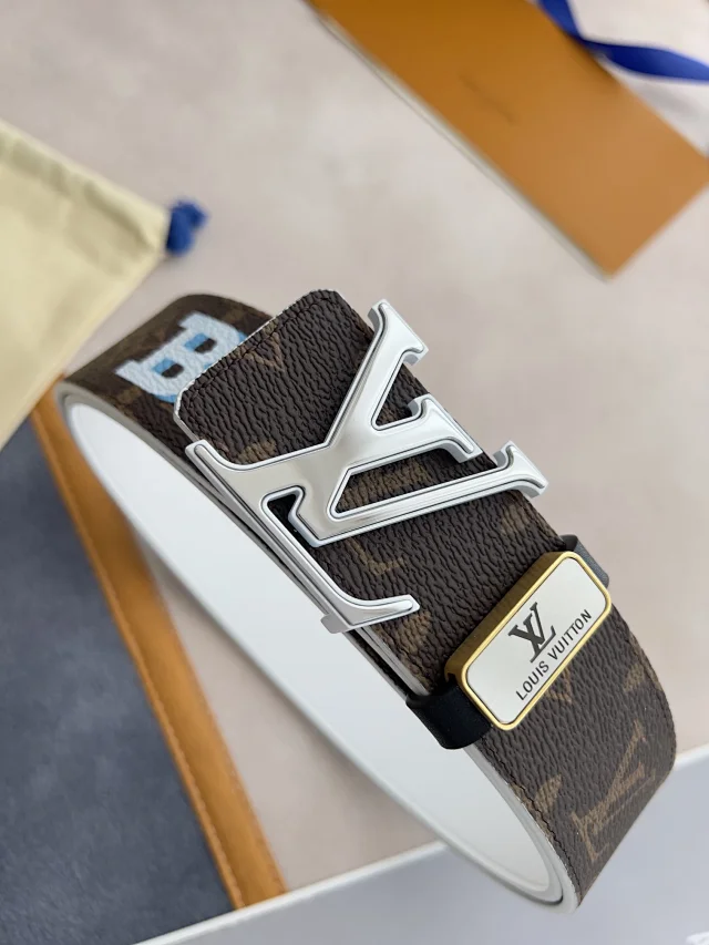 Louis Vuitton Belts LV Buckle Belt product detail image 14