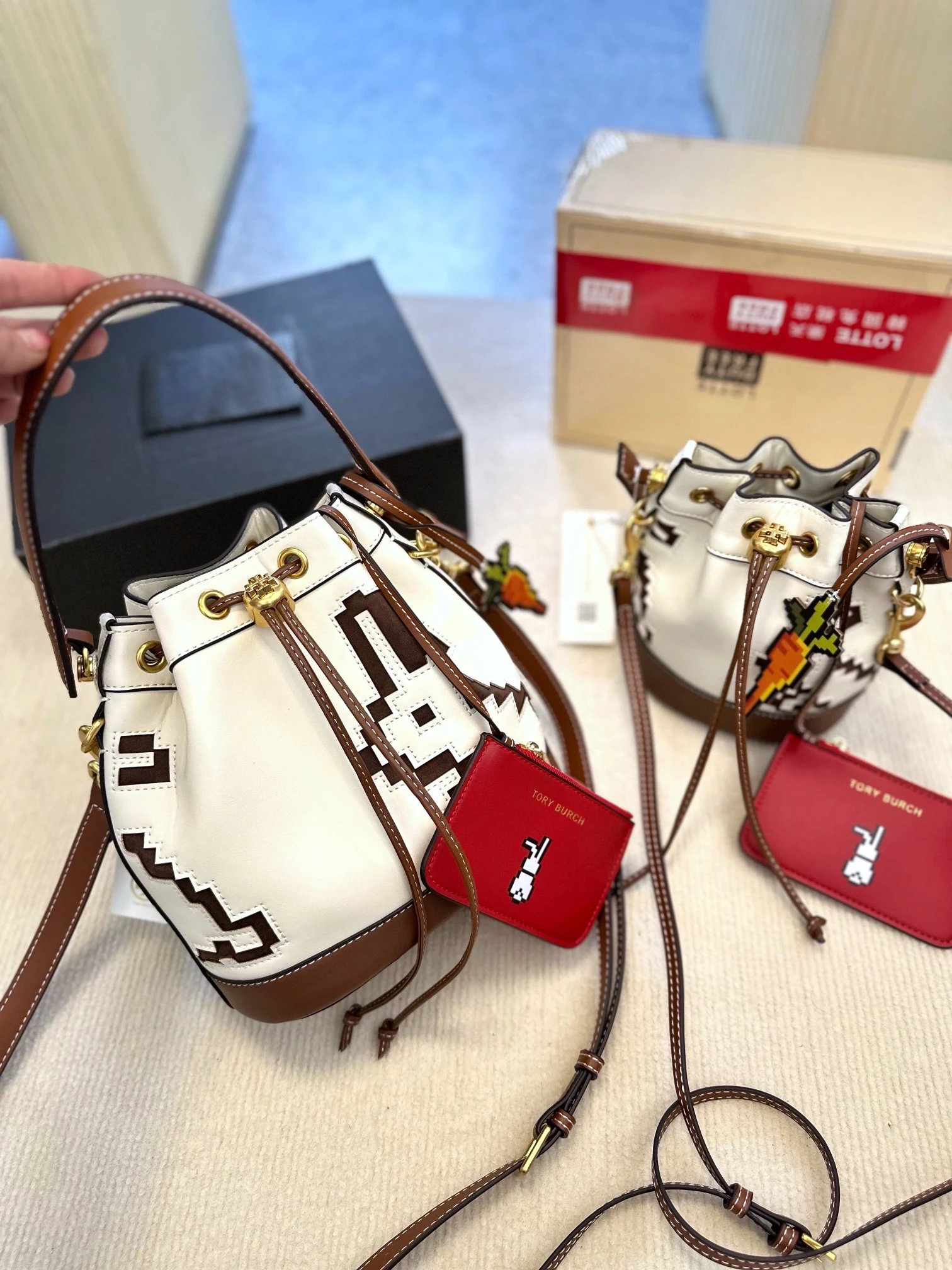 Givenchy Boxy Bag White with Black Chain Strap Shoulder Bag - 11