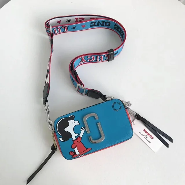 Marc Jacobs Crossbody Bags Snapshot logo-plaque bag with adjustable web strap product detail image 13