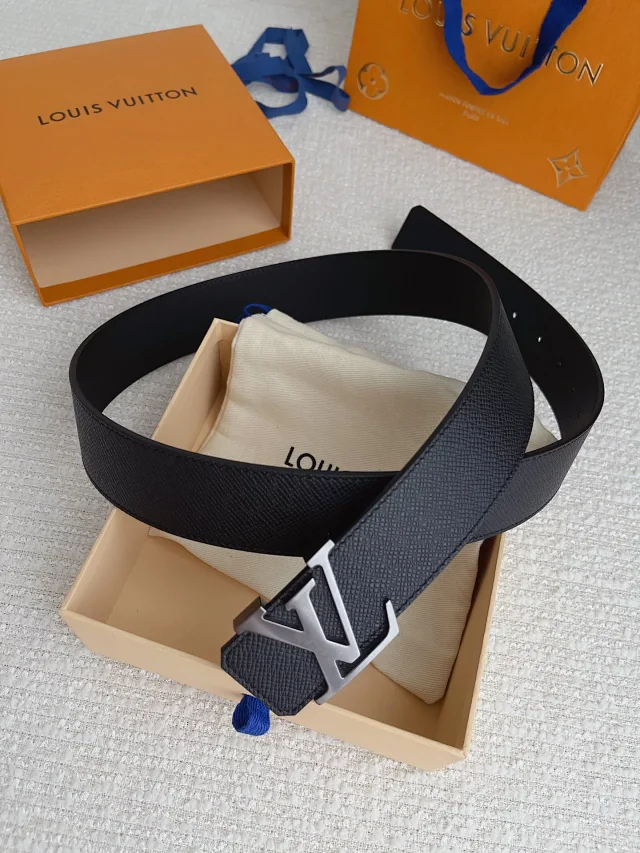 Louis Vuitton Belts LV Buckle Belt product detail image 7