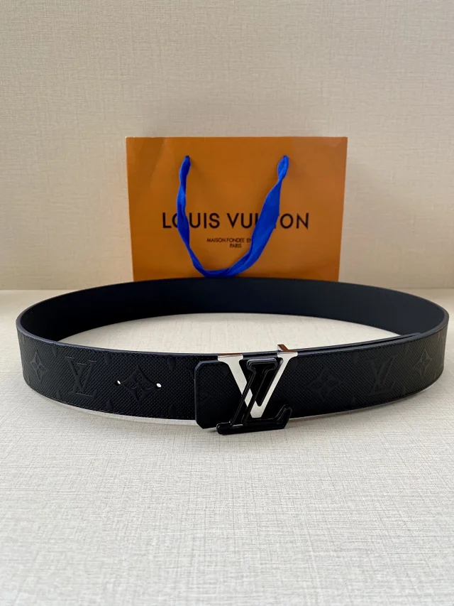 Louis Vuitton Belts LV Buckle Belt product detail image 12