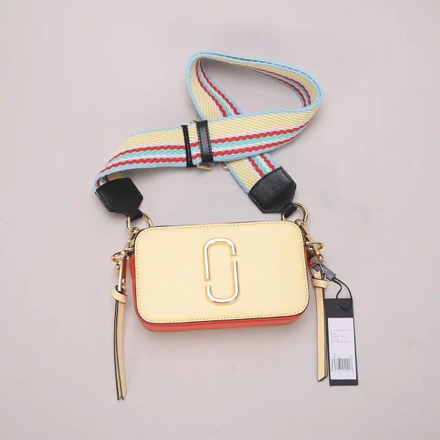 Marc Jacobs Crossbody Bags Snapshot logo-plaque bag with adjustable web strap product detail image 1