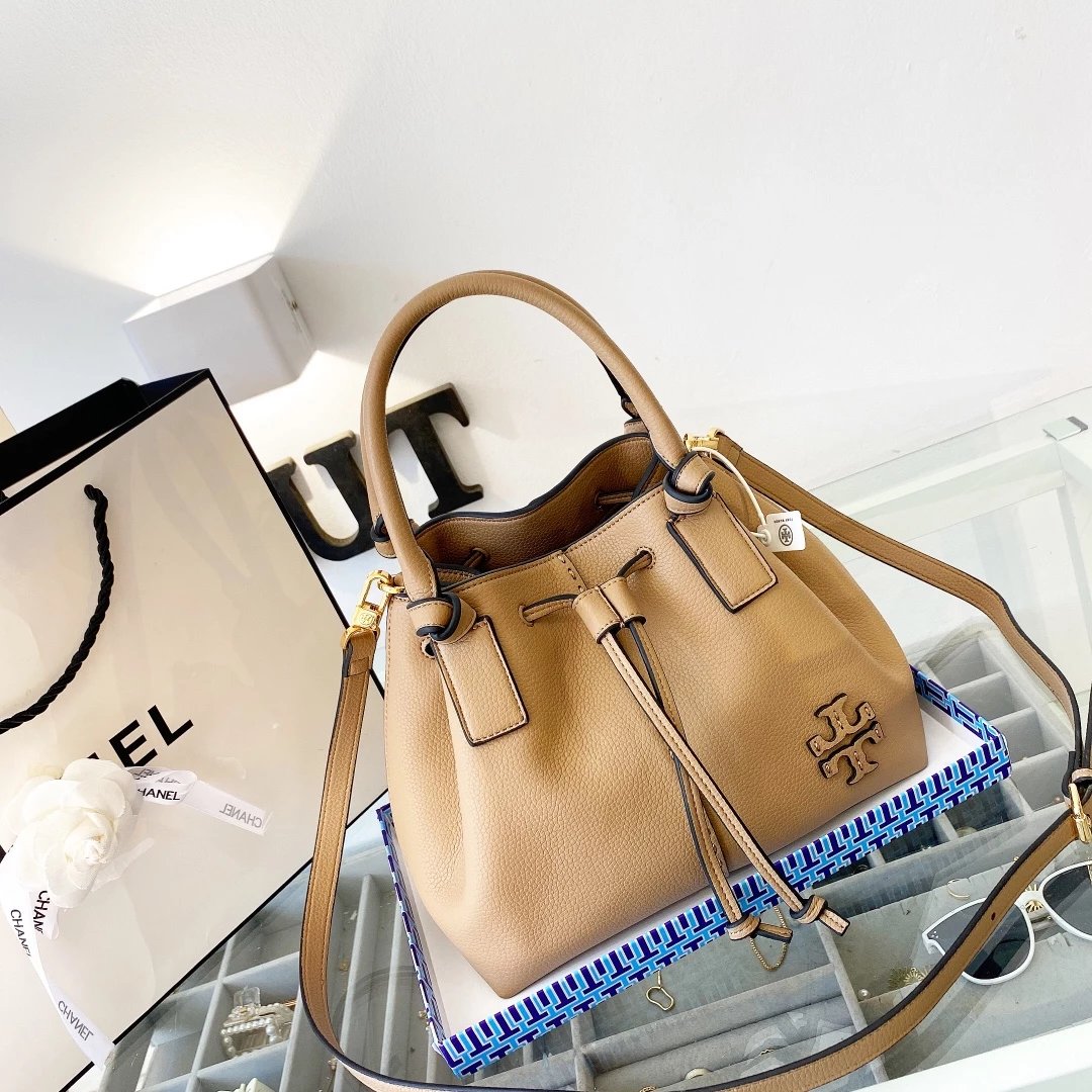Givenchy Mini Saddle Bag Black Leather Chain Strap Crossbody Bag - 5