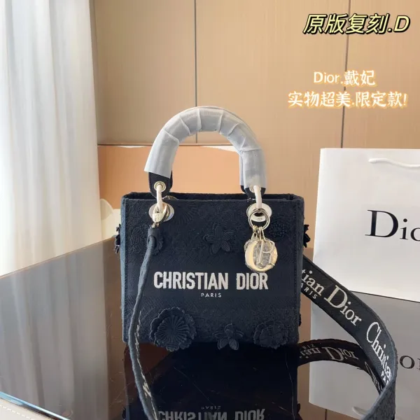 Dior Lady Gold Lamé Star Stud Handbag - 10