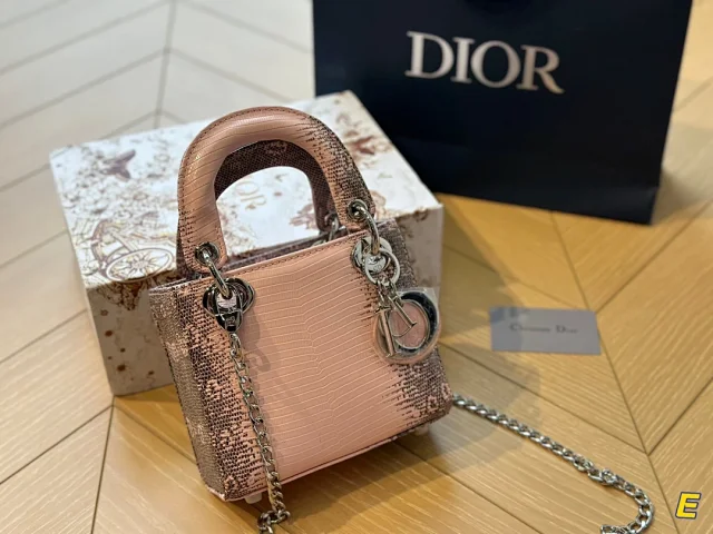 Dior Handbags Top-handle with detachable shoulder straps product detail image 15