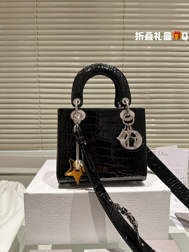 Dior Handbags Top-handle with detachable shoulder straps product detail image 3