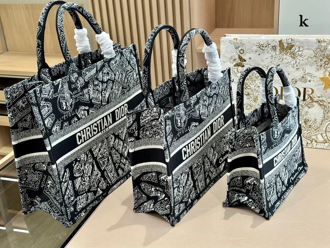 Dior Book Tote Navy Oblique Print Tote Bag with Charm - 5
