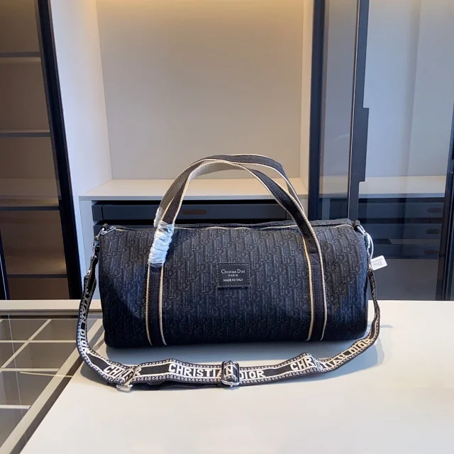 Dior Travel Bags Oblique canvas duffel bag with shoulder strap product detail image 2