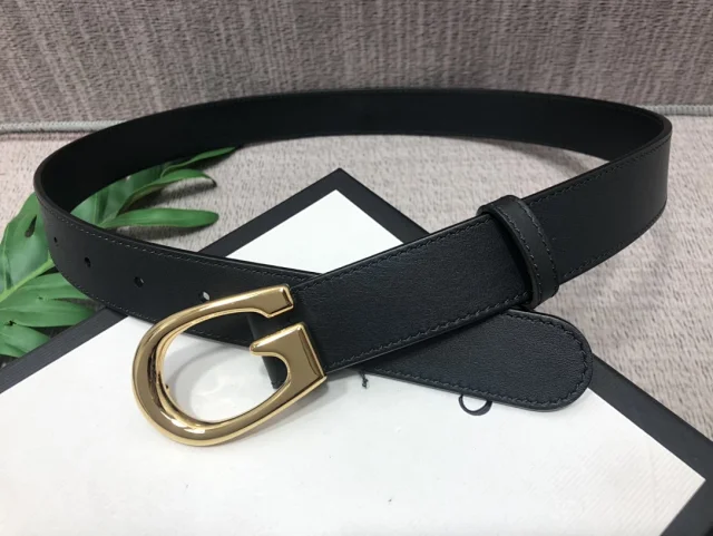 Gucci Belts Embossed GG leather belt with Double G buckle product detail image 14
