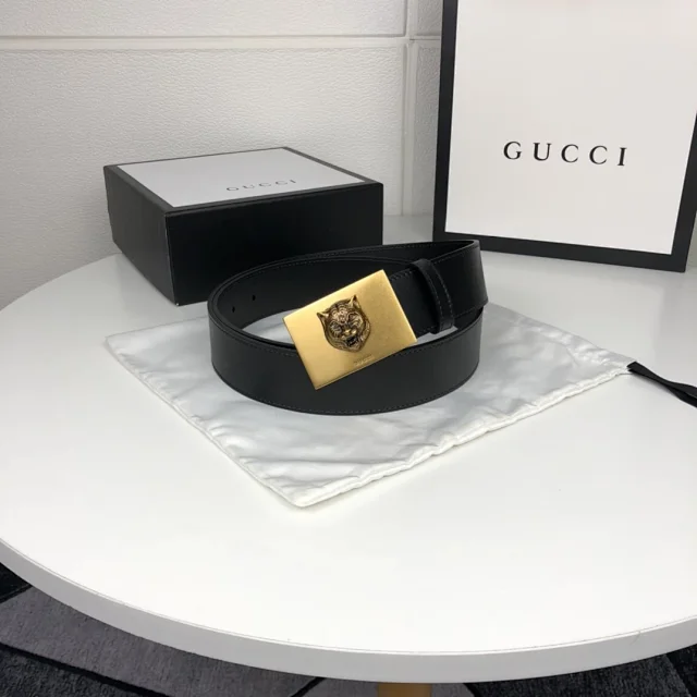 Gucci Belts Embossed GG leather belt with Double G buckle product detail image 2