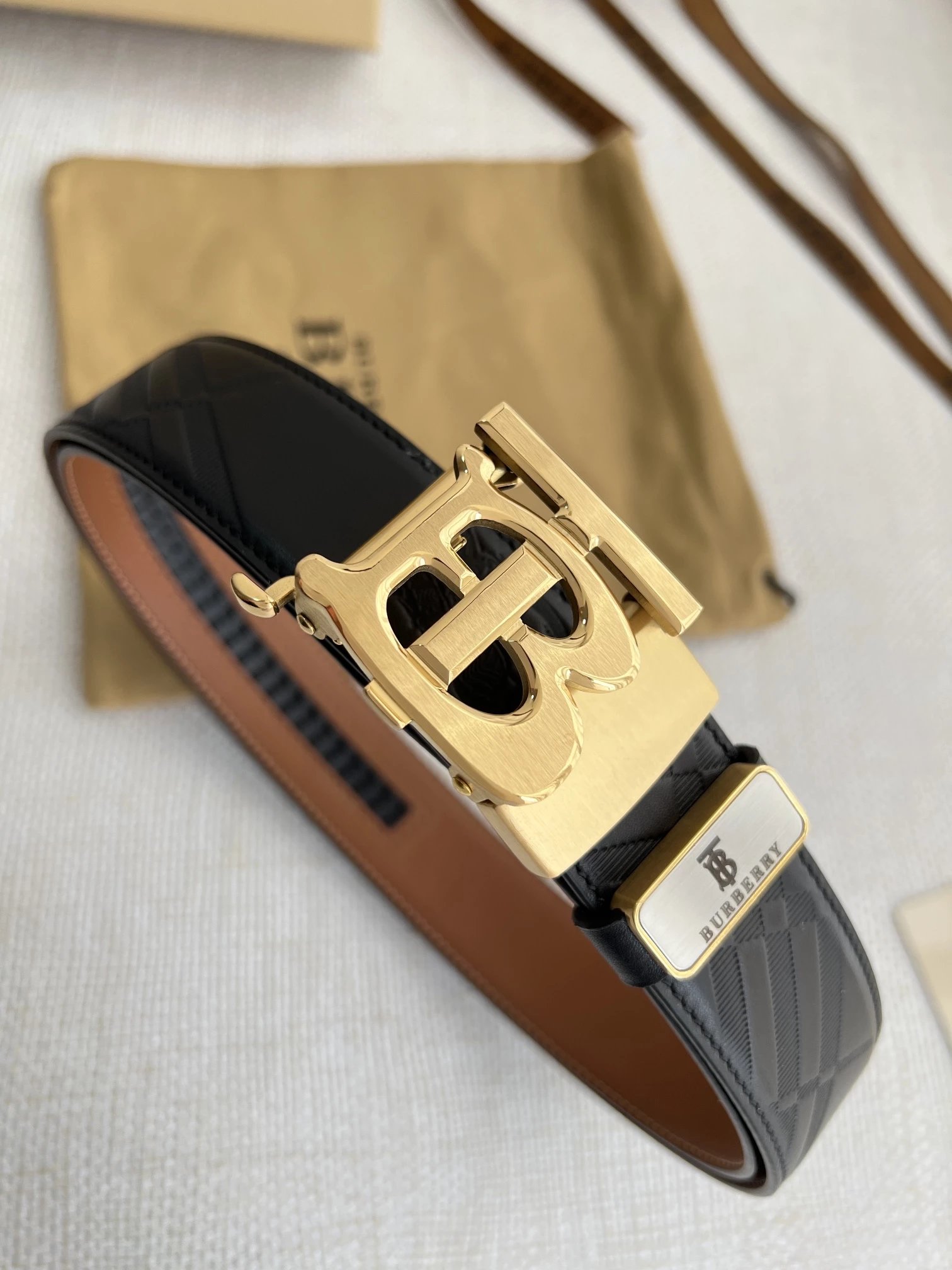 Burberry Monogram Circle Buckle Leather Belt Black - 5