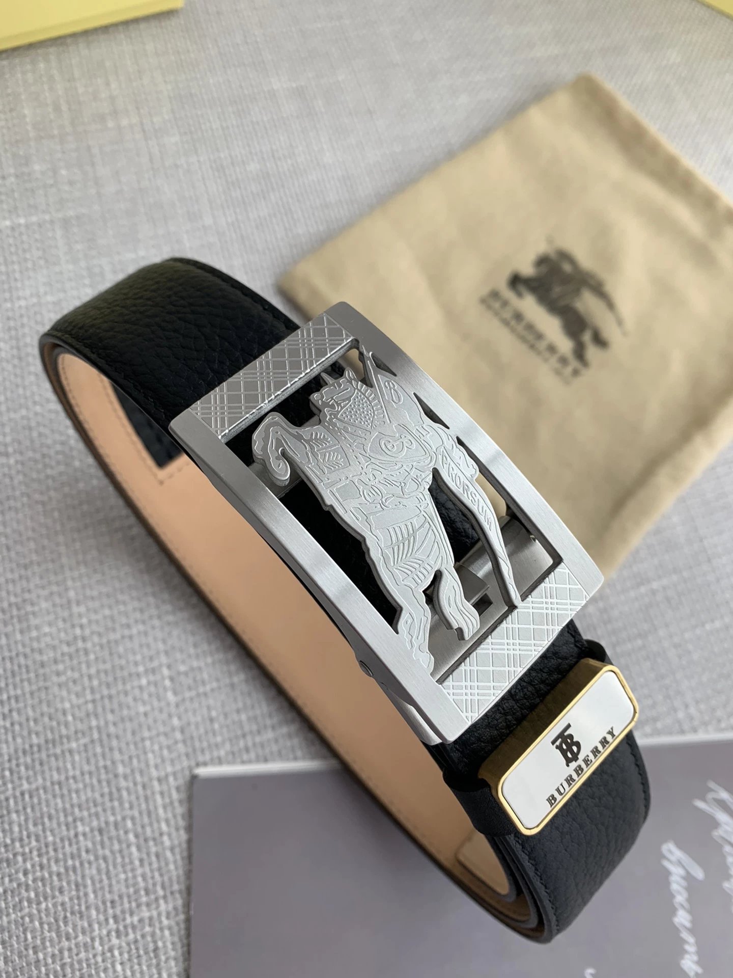 Burberry Monogram Circle Buckle Leather Belt Black - 13