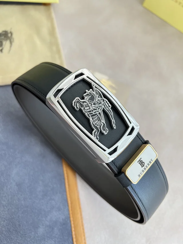 Burberry Belts Reversible leather belt with TB monogram buckle product detail image 6