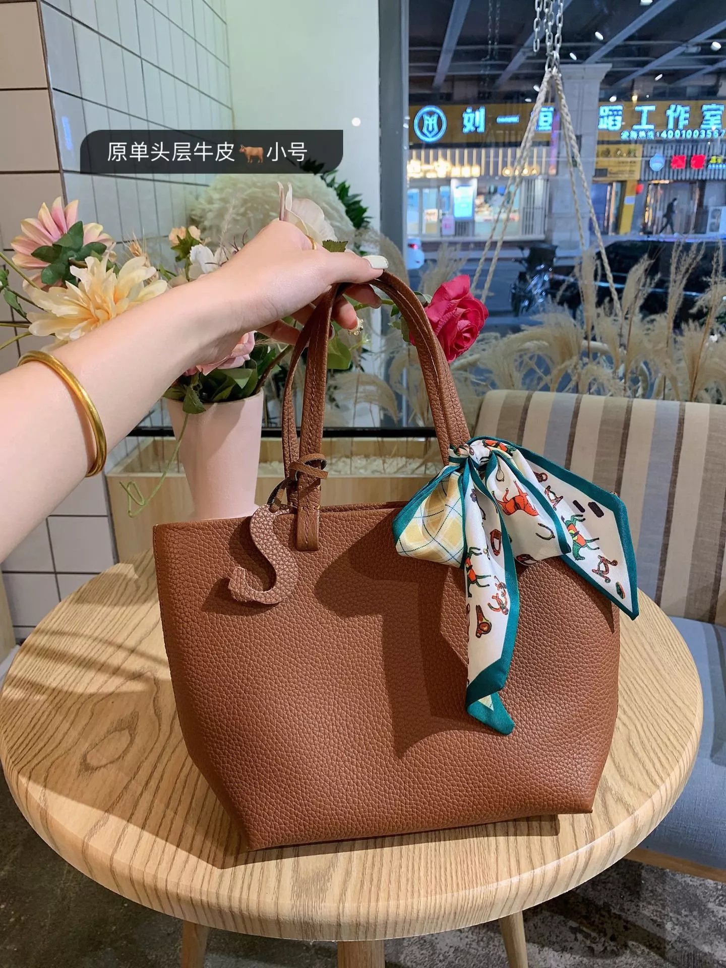 Design Tote Bag Beige Pebbled Leather with Silk Scarf Accent Handbag - 7