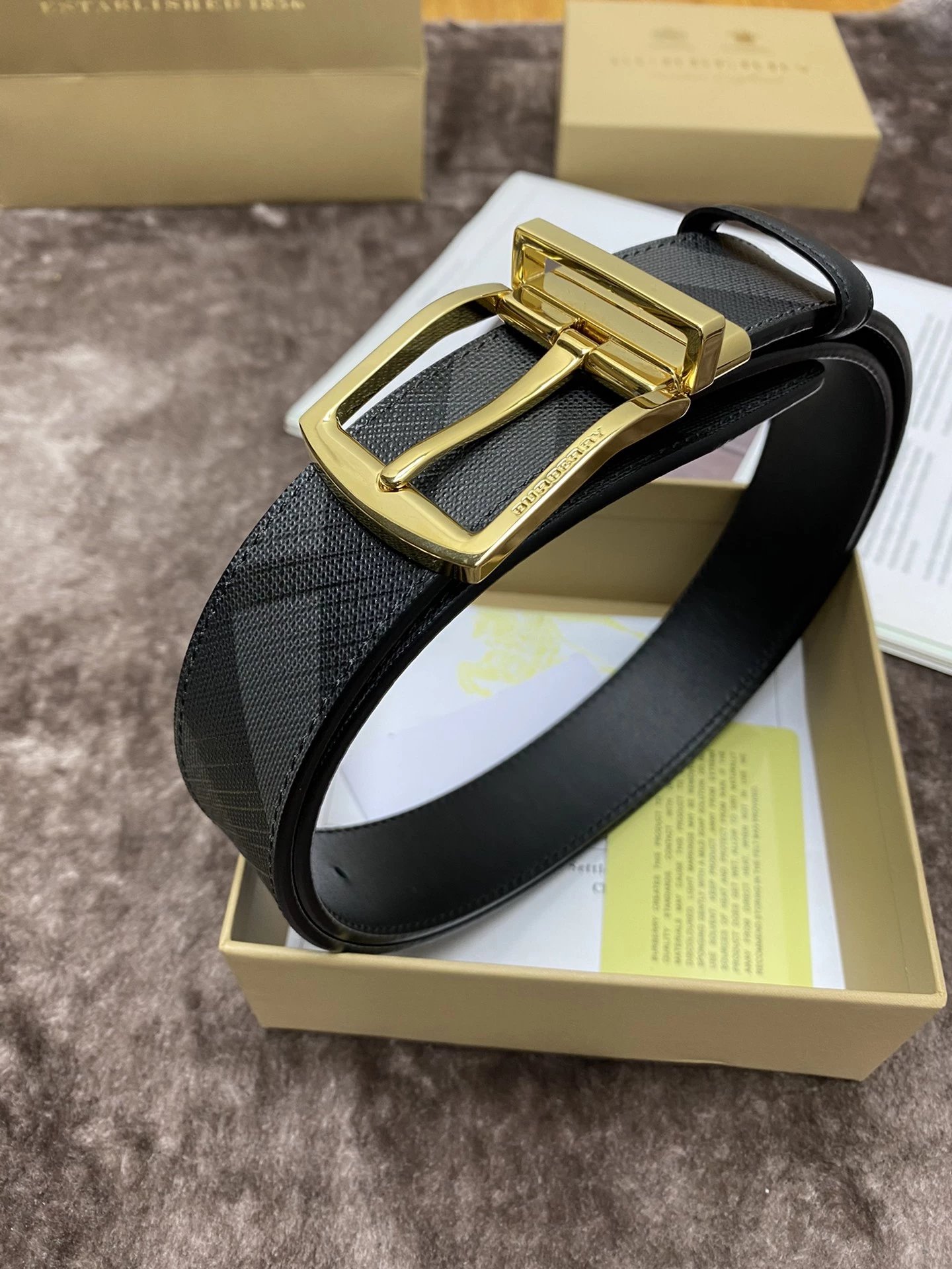 Burberry King Print Leather Belt Black - 8