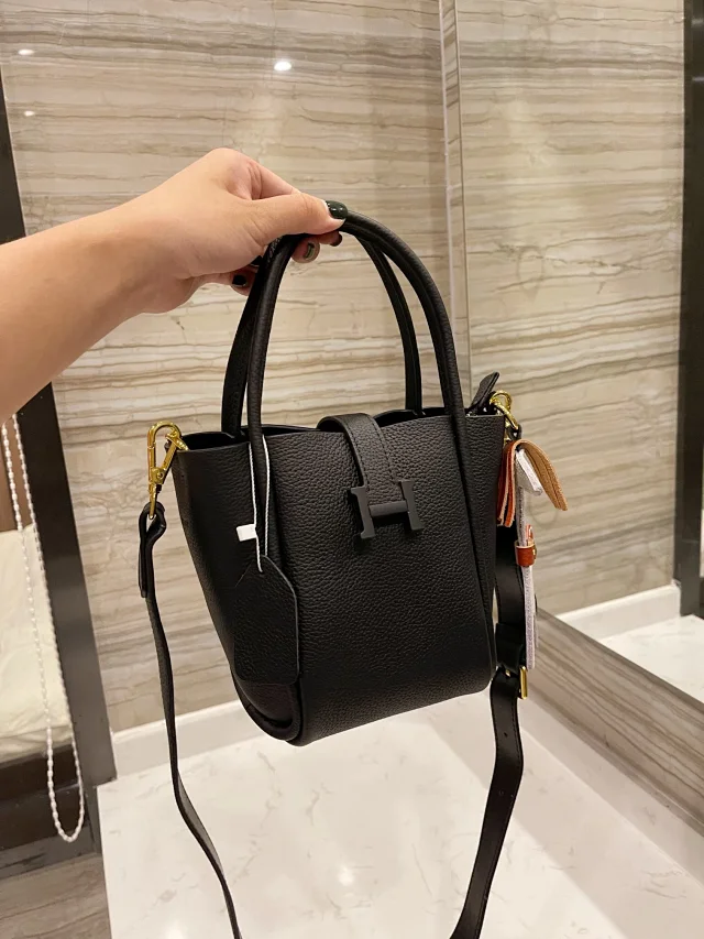 Hermès Handbags Pebbled Leather Tote Bag with Scarf Detail product detail image 15