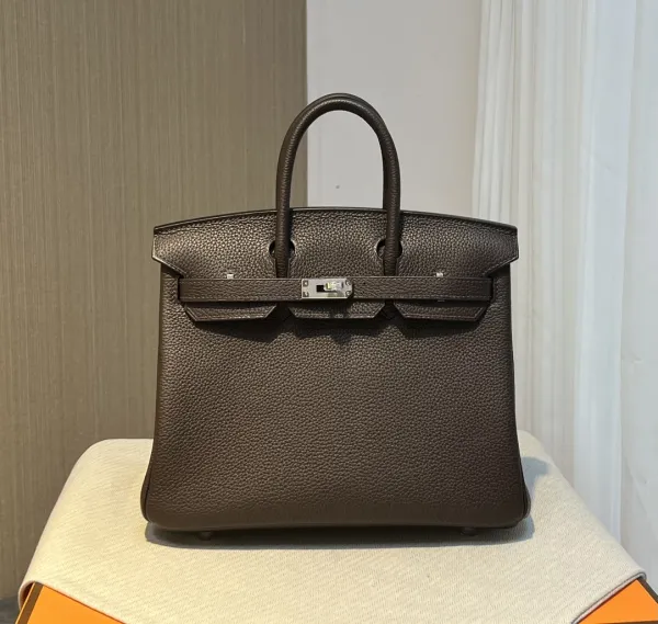 Hermès Birkin 30cm Chocolate Togo Leather Handbag with Palladium Hardware - 13
