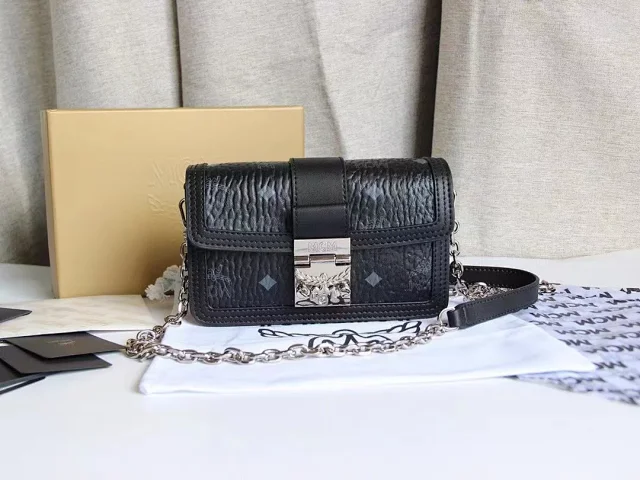 MCM Crossbody Bags Visetos Monogram Bag product detail image 4