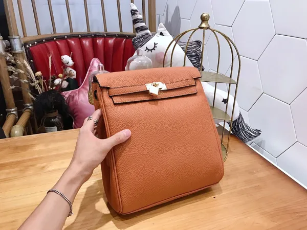 Hermès Kelly Ado Double Shoulder Bag Red Togo Leather with Gold Hardware - 4