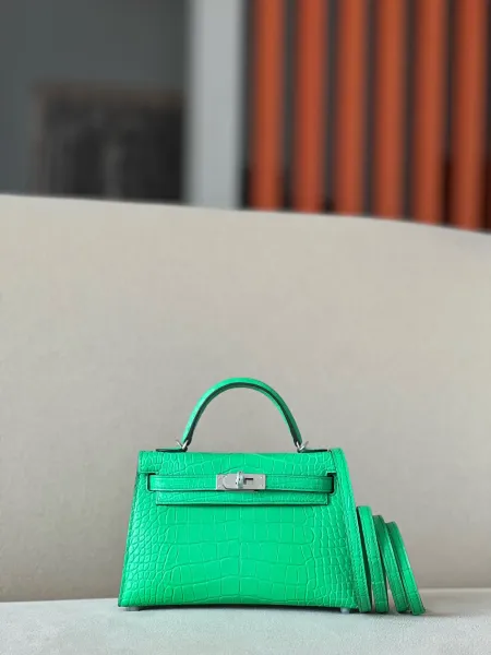 Hermès Birkin 30cm Chocolate Togo Leather Handbag with Palladium Hardware - 3