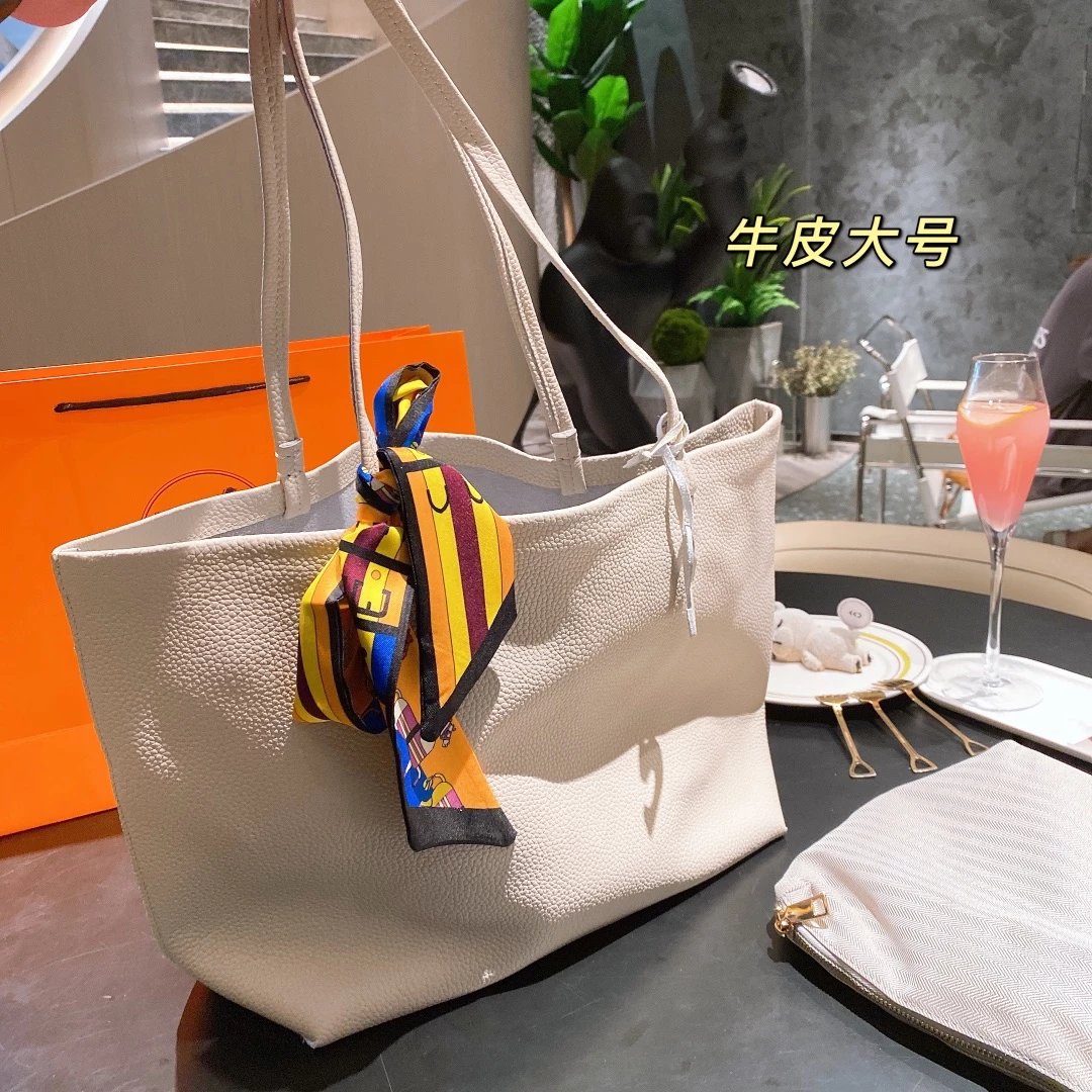 Off-White Diagonal Stripe Canvas Tote Bag White / Black - 6