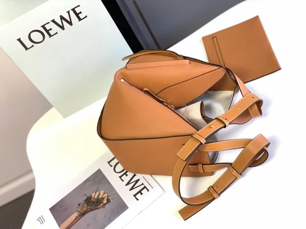 Loewe Puzzle Mini Beige Grained Leather Handbag - 2