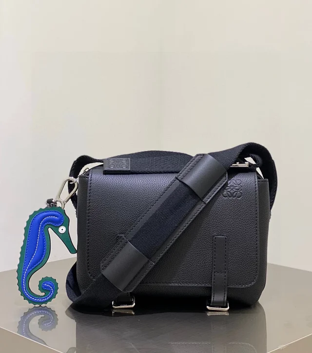 Loewe Crossbody Bags Military Messenger product detail image 10