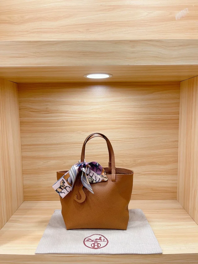 Hermès Handbags Pebbled Leather Tote Bag with Scarf Detail product detail image 6