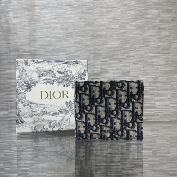 Dior Camera Bag Light Gray Embossed Christian Dior 1947 Crossbody Bag - 7