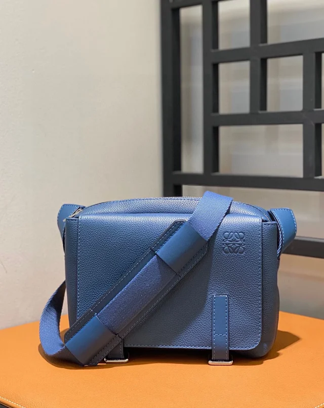 Loewe Crossbody Bags Military Messenger product detail image 7