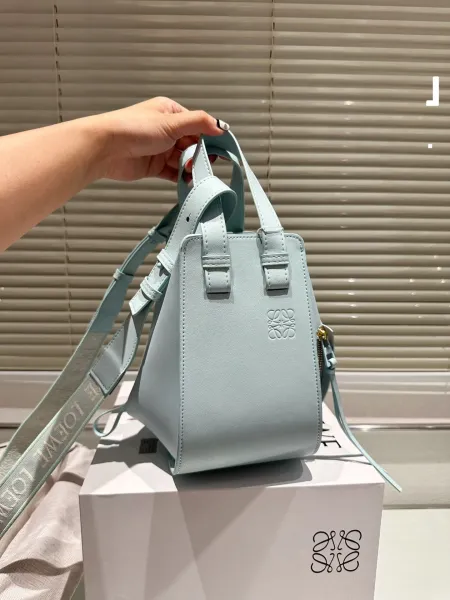 Loewe Puzzle Mini Beige Grained Leather Handbag - 9
