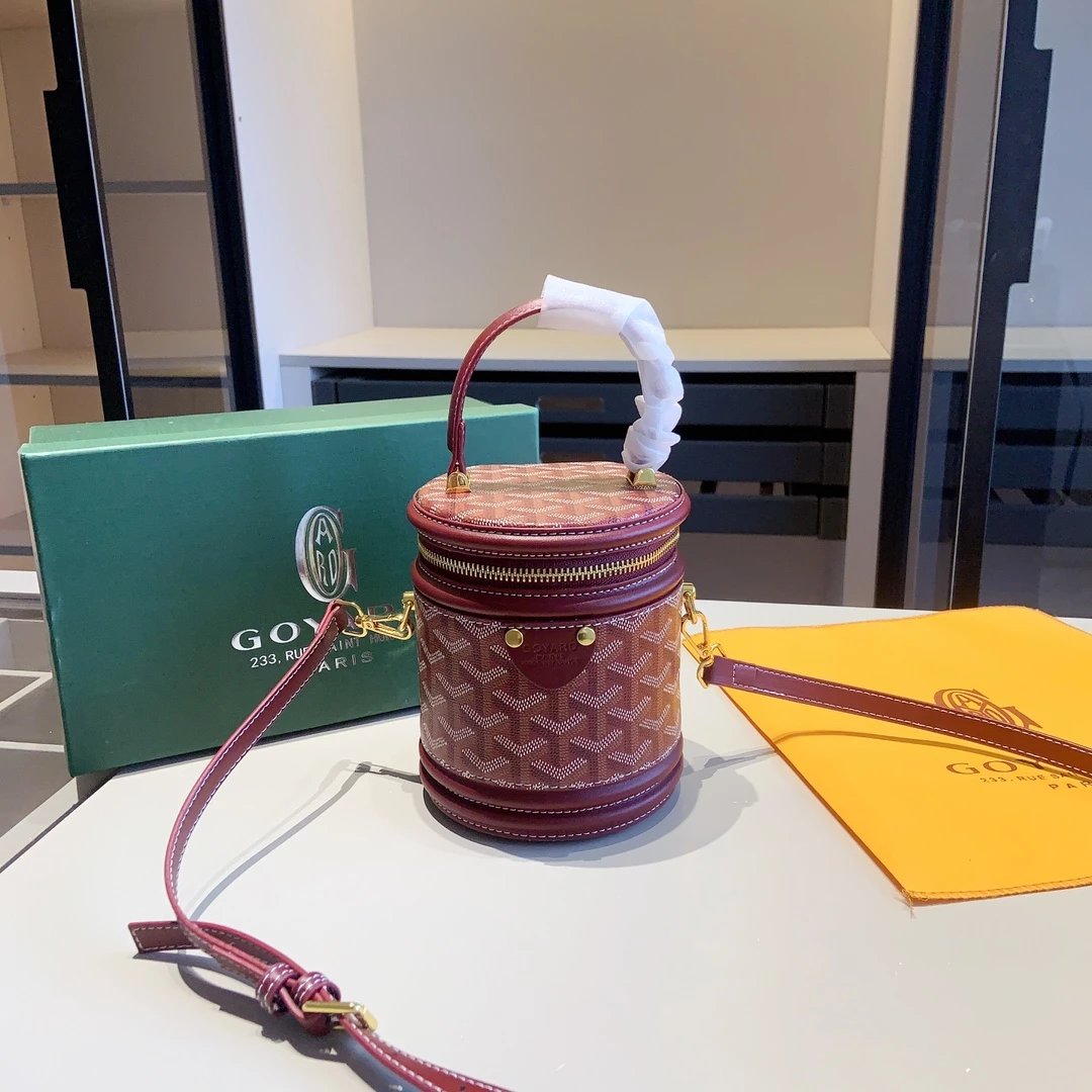 Goyard Saint Louis Mini Bucket Bag Green Canvas - 4