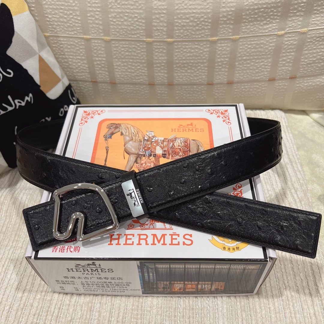 Hermès H Equestrian Pattern Reversible Leather Belt Black / Burgundy - 14