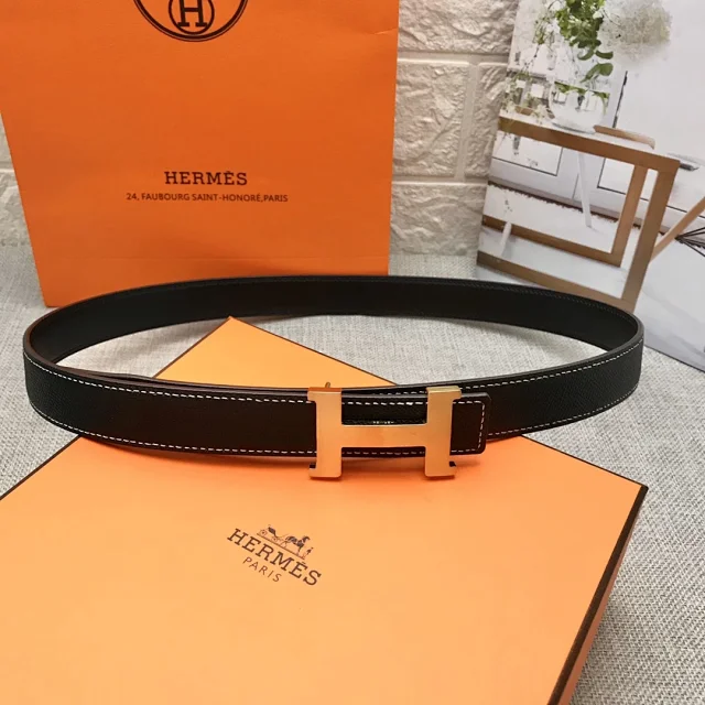 Hermès Belts Reversible H Buckle Belt product detail image 9