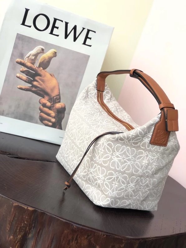 Loewe Puzzle Tote Mint Green Handbag Tote Bag - 2