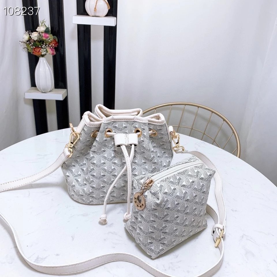 Goyard Saint Louis Mini Bucket Bag Green Canvas - 13