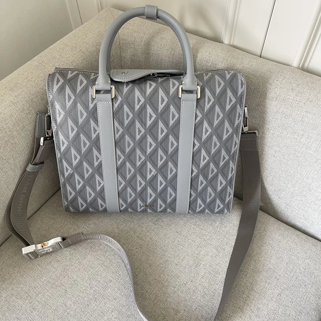 Dior Saddle Bag Mint Green Leather with Oblique Strap Crossbody Bag - 2