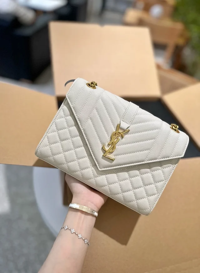 Saint Laurent Crossbody Bags Chain-Strap Flap Bag product detail image 11
