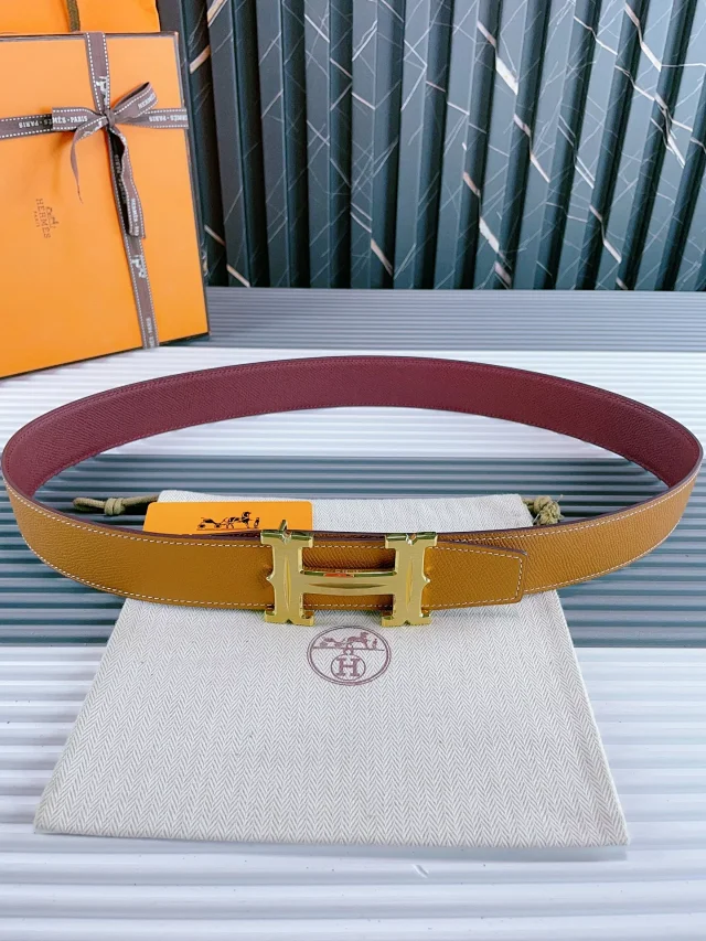 Hermès Belts Reversible H Buckle Belt product detail image 4