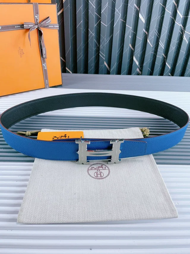 Hermès Belts Reversible H Buckle Belt product detail image 15