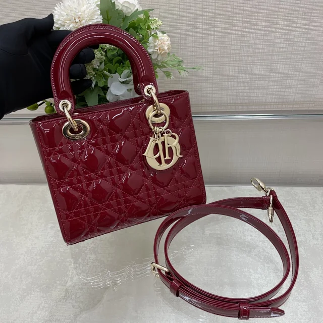 Dior Crossbody Bags Adjustable-strap flap bag product detail image 10