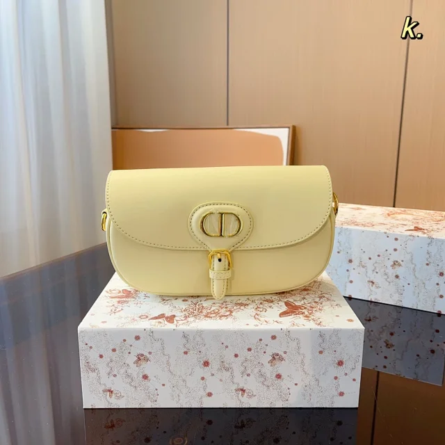 Dior Shoulder Bags Flap Bag with CD Clasp and Buckle Strap product detail image 8