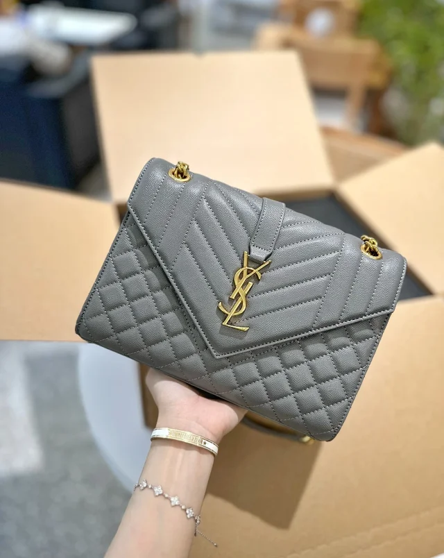 Saint Laurent Crossbody Bags Chain-Strap Flap Bag product detail image 12
